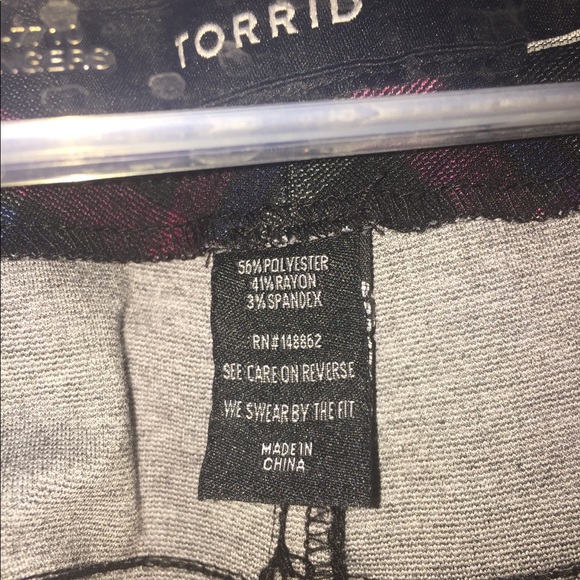 Torrid NWOT checked plaid pants - Picture 8 of 8